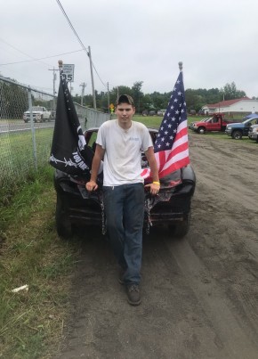 chad, 23, United States of America, Burlington (State of Vermont)