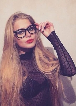 Есения, 29, Россия, Санкт-Петербург