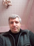 Валерий, 46 лет, Пристень