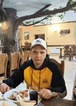 Максим, 36, Россия, Екатеринбург