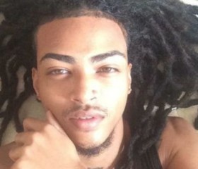 Ismaël, 27, Kourou