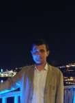 Максим, 33 года, Москва