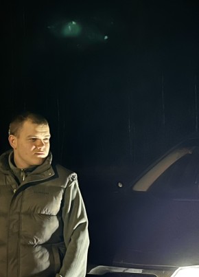 Павел из Череповеца 22 года
