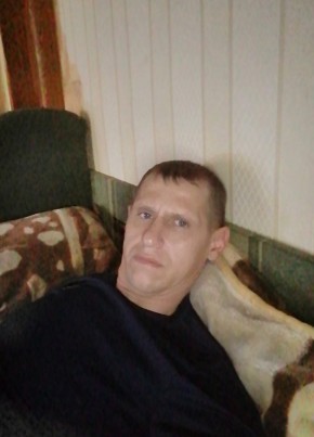 Виктор, 40, Россия, Климовск