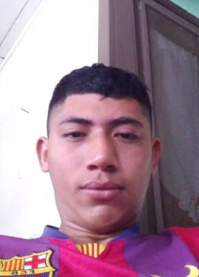 Daniel, 18, República de Honduras, Puerto Cortez