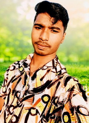 MD Babu, 20, India, Kāliyāganj