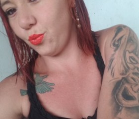 Gleice, 30, Aracoiaba da Serra