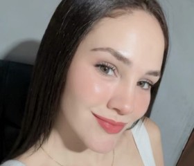Yesi, 26, Bogota