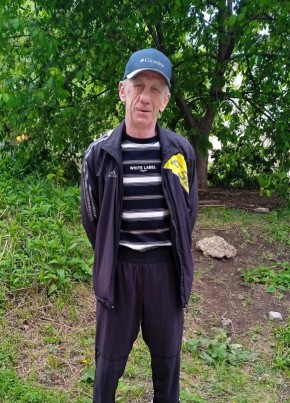 Григорий, 53, Россия, Большой Камень