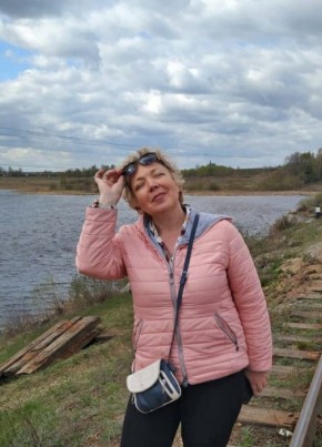 Лана, 53, Россия, Санкт-Петербург