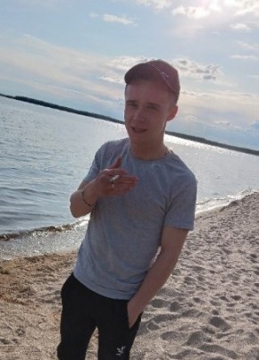 Максим Глушенков, 25, Россия, Сегежа