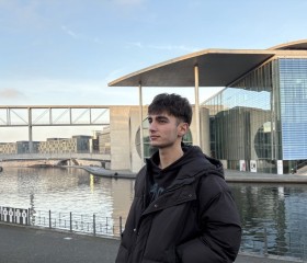 Stas, 23, Berlin