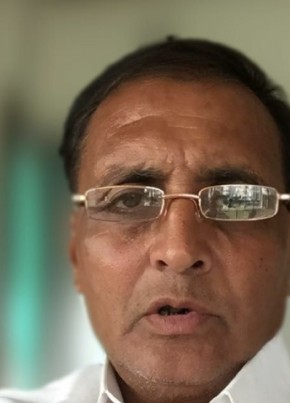 Dilip, 65, India, Vadodara