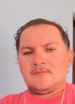Solteiro, 46, República Federativa do Brasil, Santa Rita