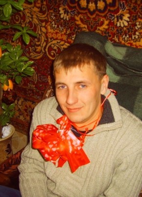 евгений, 37, Россия, Карпинск