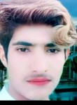 Ilyaskhan, 18 лет, لاہور