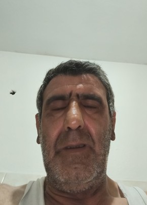 Adem из İstanbul 51 год