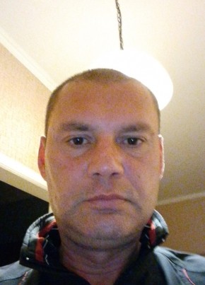 Дмитрий, 48, Россия, Волжский (Волгоградская обл.)