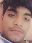 Shivam yadav, 18 лет, Jhānsi