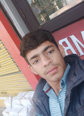 Vasu, 18, India, Jaipur