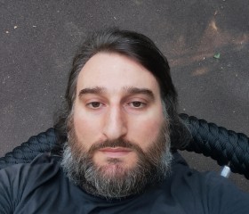 Valentin, 42, Moscow