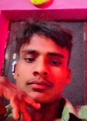Vivek Kumar, 20, India, Cuncolim