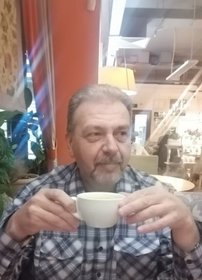 Григорий из Москвы 64 года