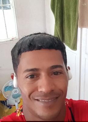 Wilkins из Santo Domingo 33 года