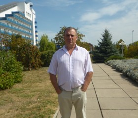Виталий, 52 года, Луганськ
