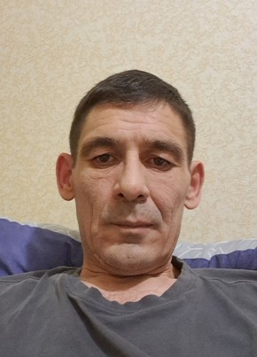 Михаил из Ижевска 45 лет