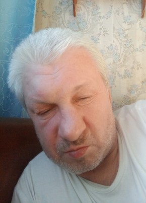 Александр из Хабаровска 49 лет