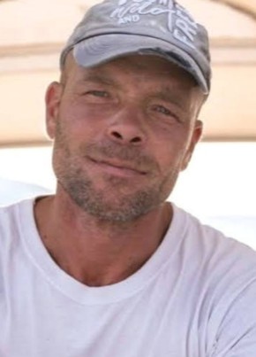 Viktor из Херцег Нови 40 лет