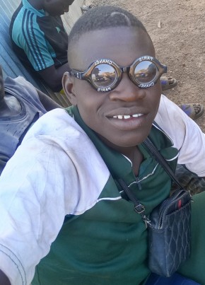 Wahabo, 19, Burkina Faso, Yako