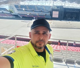 Koki, 40, Guapiles