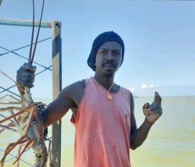 José, 23, Canavieiras