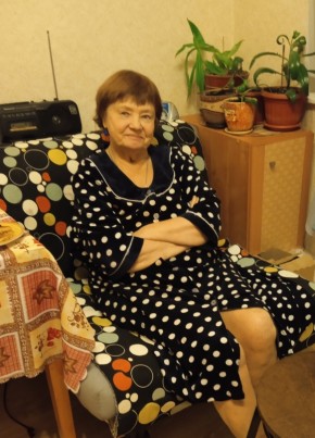 Галина, 76, Россия, Москва