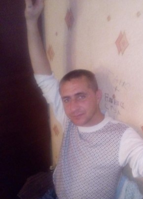 Александр, 47, Россия, Элиста