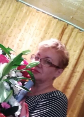 Марина, 55, Россия, Мегион