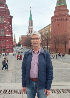 Михаил, 67, Россия, Москва