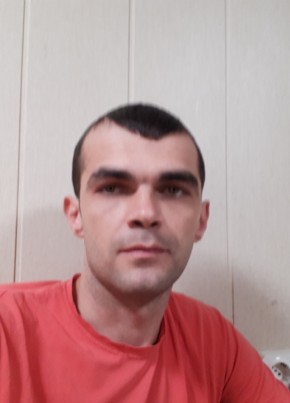 Александр, 37, Россия, Котово