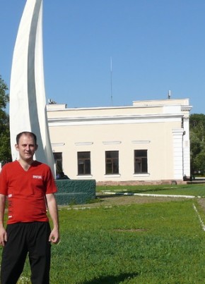 Владимир, 43, Россия, Лесозаводск