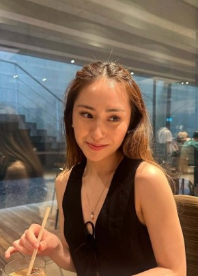 Elizabeth, 27, Australia, Gold Coast