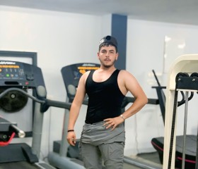 abood, 22, Tel Aviv