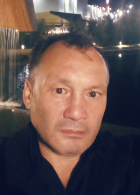 Рафаэль из Уфы 51 год