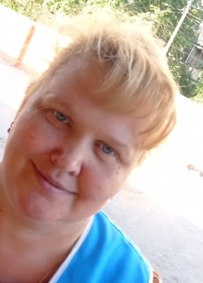 Olga, 44, Russia, Saint Petersburg