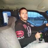 Josh Davis, 25  , Niles (State of Ohio)