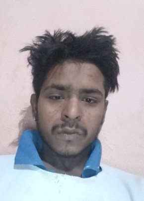 Raman, 18, India, Sangrur