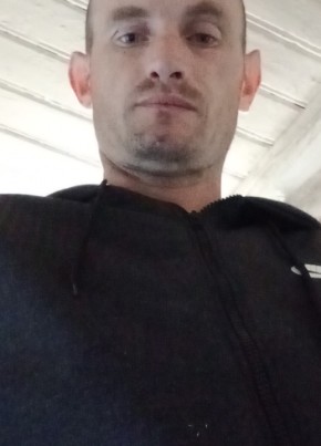 Evgeniy, 37, Belarus, Smargon