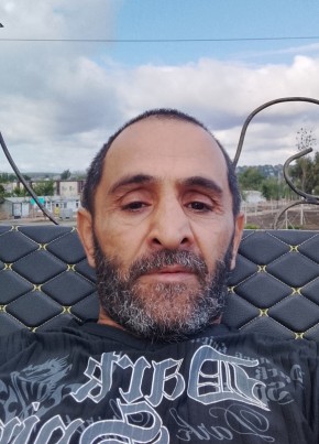 Артур из Красного Сулина 48 лет