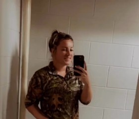 Regina Wells, 29, Dallas